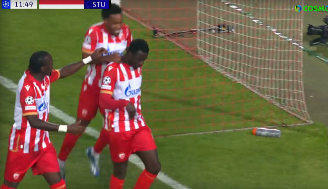 Το πλασέ του Σίλας για το 1-1 του Ερυθρού Αστέρα απέναντι στην Στουτγκάρδη