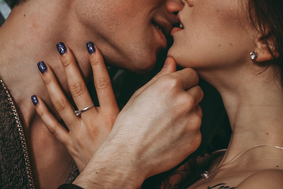 Mindful sex: Το trend που θα απογειώσει την ερωτική σου ζωή. Very mindful, καθόλου demure