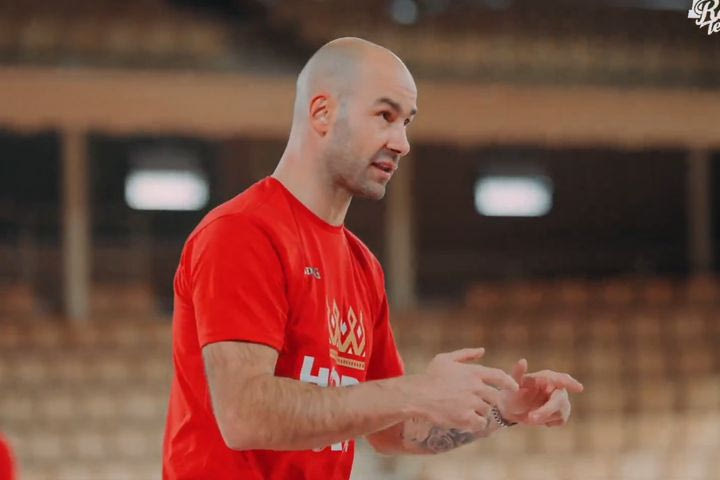 Σπανούλης: “Στην καριέρα μου έπαιξα πολλά ματς στο ΟΑΚΑ και ως παίκτης και ως προπονητής, για μένα είναι μια φυσιολογική κατάσταση, δεν διαφέρει από άλλα παιχνίδια”