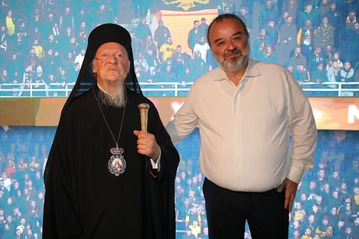H ομιλία του Μάριου Ηλιόπουλου στο δείπνο προς τιμήν του Οικουμενικού Πατριάρχη: “Η ΑΕΚ θα μας ενώνει για πάντα”