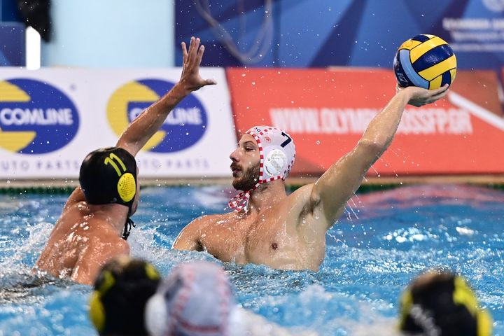Ολυμπιακός – ΑΕΚ 23-3: Άνετη νίκη για τους ερυθρόλευκους που στρέφονται στη Σαμπαντέλ