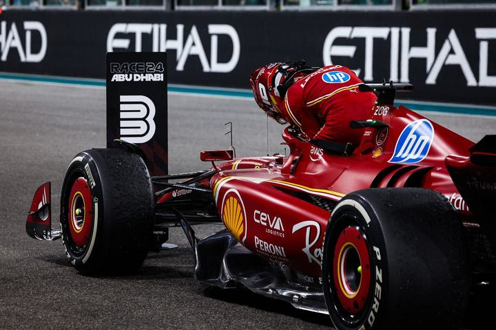 Οι Ιταλοί γράφουν ότι η Ferrari SF-25 είναι 0,5’’ ταχύτερη από την περσινή -Τι λέει ο Λεκλέρ