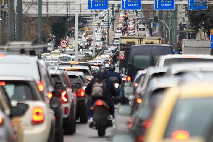 Τι προβλέπει ο νέος ΚΟΚ για τα δίκυκλα -Έρχονται αυστηρές κυρώσεις