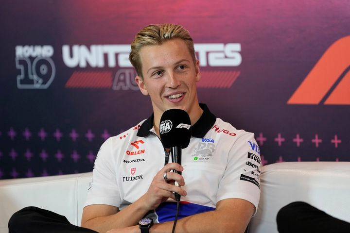 Η Red Bull το ξεκαθάρισε στον Λόσον: “Ο Φερστάπεν θα έχει πάντα προτεραιότητα”