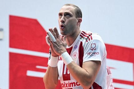 Ολυμπιακός – Φενέρμπαχτσε 2-3: Λύγισε στο tie-break στη ματσάρα του “Μ. Μερκούρη” και έχασε χρυσή ευκαιρία να αποσπαστεί από τους Τούρκους