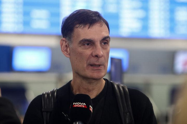 Μπαρτζώκας για Λι: “Οι πρόεδροι έκαναν ακόμα μία υπέρβαση, ήταν ρίσκο να μην πάρουμε παίκτη”