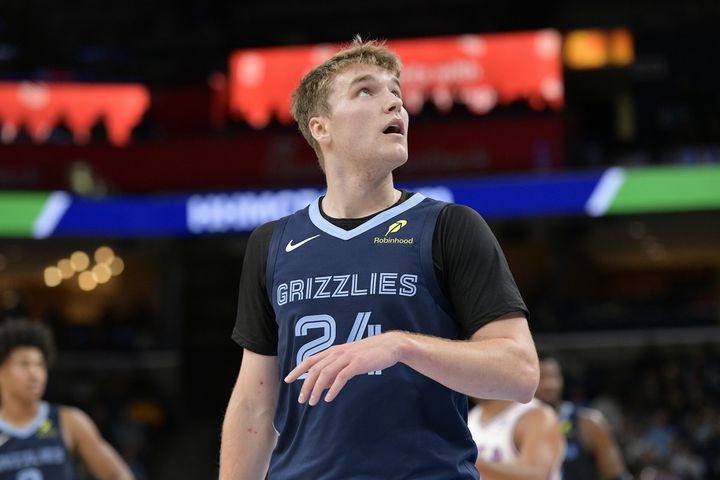 Μυθικό σόου του Καμ Σπένσερ στην G-League, σημείωσε 51 πόντους με 12/15 τρίποντα