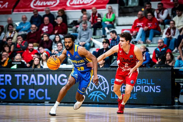 Μούρθια – Περιστέρι 83-76: Η ομάδα του Λιμνιάτη ηττήθηκε στην Ισπανία, αλλά προκρίθηκε ως τρίτη στα Play-In του BCL