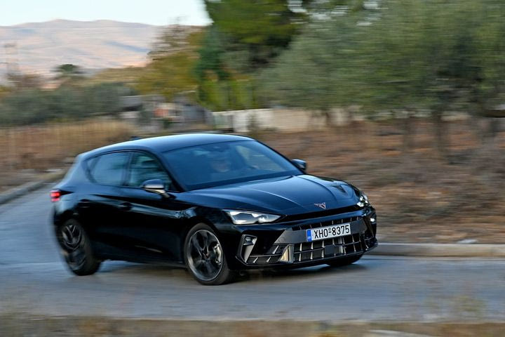 H Cupra κάνει 4ήμερο Test Drive Festival στο νέο της κατάστημα στον Γέρακα