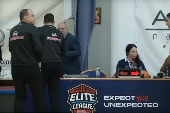 Elite League: Προσωρινή διακοπή στο Ελευθερούπολη – Τρίκαλα, το παιχνίδι συνεχίστηκε μετά την απομάκρυνση οπαδού από το γήπεδο