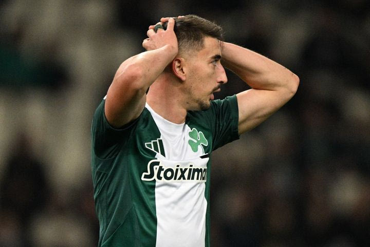 Παναθηναϊκός – Ατρόμητος 1-1: Ψυχρολουσία για το τριφύλλι, ο Καραμάνης τον τιμώρησε με γκολ – κεραυνό στο 90′