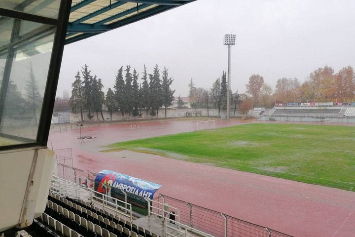 Super League 2: Αναβλήθηκε το παιχνίδι του Εθνικού Κεραμιδίου με την Καβάλα λόγω ακαταλληλότητας του γηπέδου