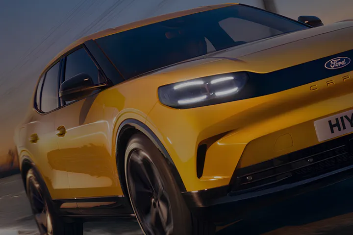 Χριστουγεννιάτικα δώρα από τη Ford: Ρούχα και αξεσουάρ, για παθιασμένους petrolheads και φίλους της μάρκας