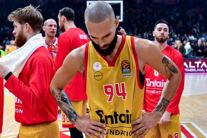 Ο Σφαιρόπουλος θαύμαζε τους παίκτες του, ο Μπαρτζώκας απορούσε ποιοι ήταν οι δικοί του