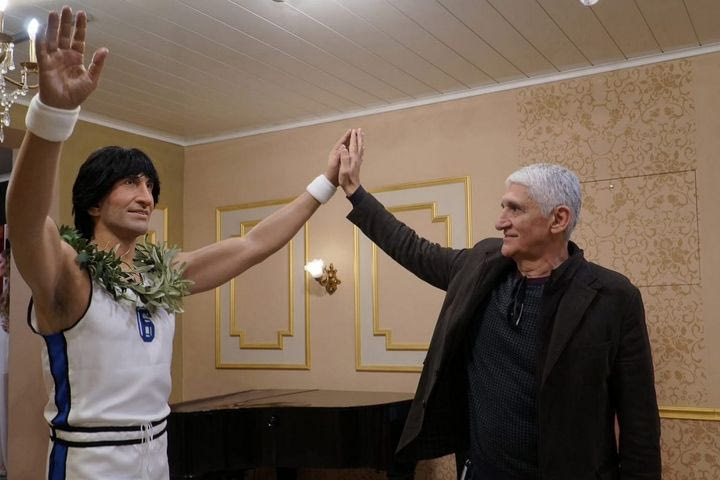 Ο Παναγιώτης Γιαννάκης έγινε κέρινο ομοίωμα από τον τελικό του Eurobasket 1987