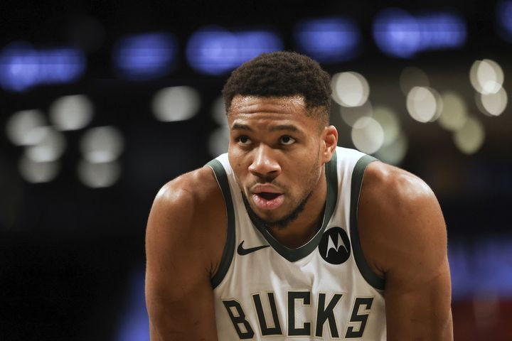 Μπακς: Τα highlights της εμφάνισης του Γιάννη Αντετοκούνμπο, η οποία δεν ήταν αρκετή για το Μιλγουόκι κόντρα στους Λέικερς