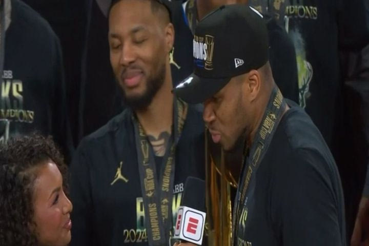 Αντετοκούνμπο: “Είμαι τόσο περήφανος για αυτή την ομάδα”