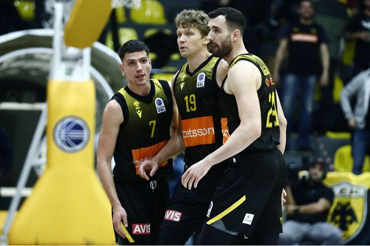 Το μπασκετικό και τηλεοπτικό πρόγραμμα της ημέρας: Ξεχωρίζουν οι αγώνες ΑΕΚ Betsson – Λαύριο και Προμηθέας – Πανιώνιος, πού θα δείτε τα παιχνίδια