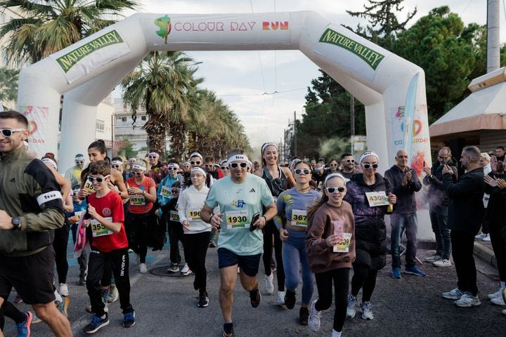 Colourday Run: Ένας χρωματιστός αγώνας δρόμου χωρίς χρονόμετρα και ρεκόρ