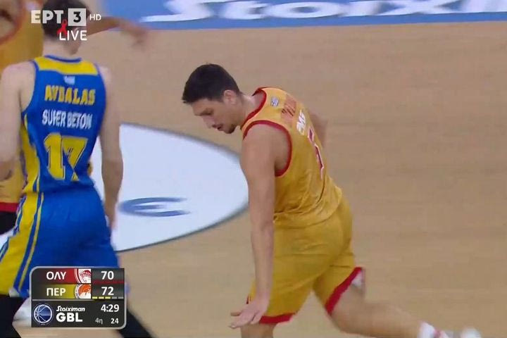 Ολυμπιακός – Περιστέρι: Το “too small” του Λαρεντζάκη στον Αβδάλα