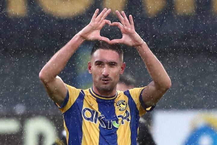 Αστέρας Τρίπολης AKTOR – Άρης 2-1: Ο Μπαρτόλο χόρευε στη βροχή και ο Μακέντα έδωσε την πρώτη νίκη στους Αρκάδες μετά από 1,5 μήνα