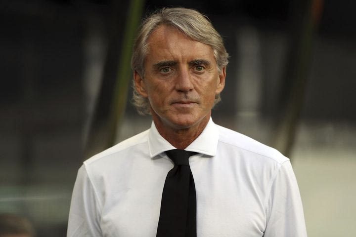 Η Νότιγχαμ είναι σε επαφή με τον Ρομπέρτο Μαντσίνι για την αντικατάσταση του Ποστέκογλου, σύμφωνα με το Athletic