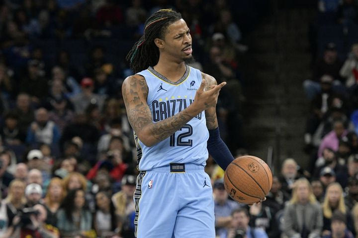 NBA: Αμφίβολος ο Μοράντ στους Γκρίζλις για τον “τελικό” των play-in κόντρα στους Μάβερικς