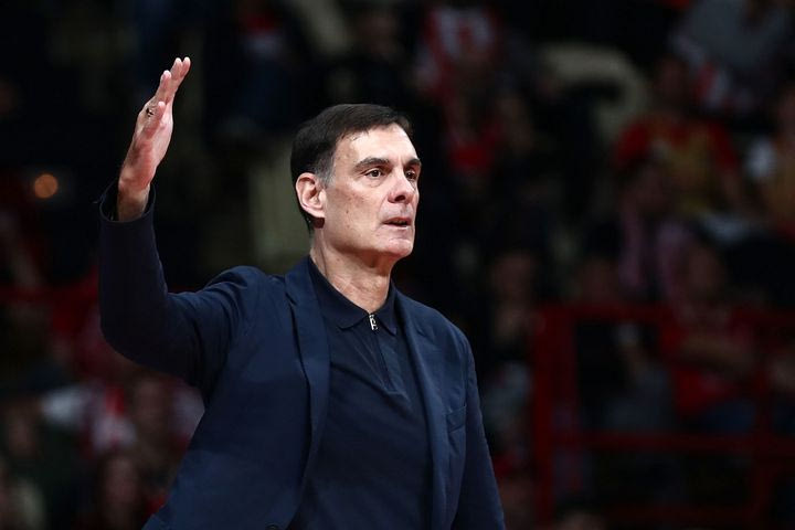 Μπαρτζώκας: “Κάποιοι παίκτες είναι εντελώς εκτός φόρμας πνευματικά ή σωματικά”