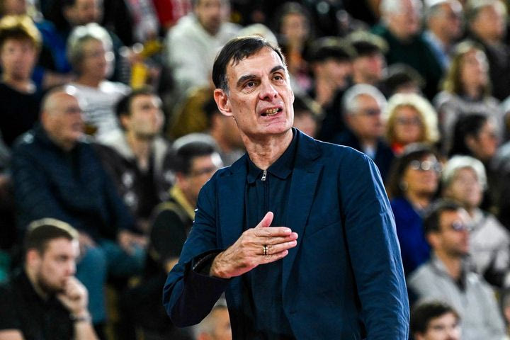 Μπαρτζώκας: “Ίσως ο Φαλ έχει ένα πρόβλημα στο πόδι, καθολικά αποδεκτό να υπερβάλει ο Φουρνιέ κάποιες φορές”