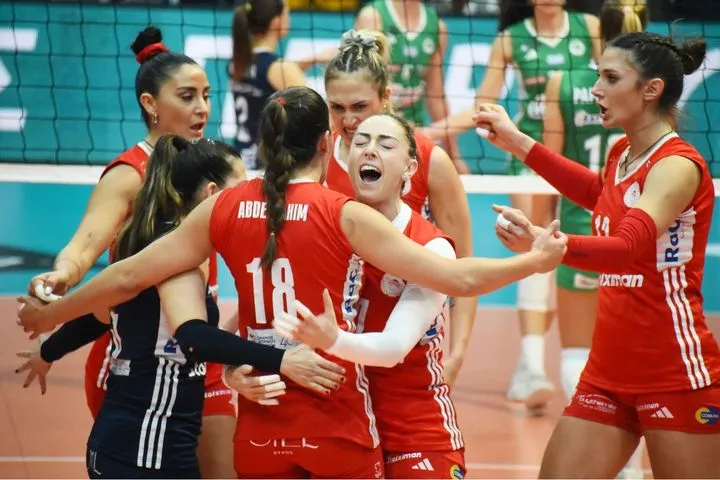 Τα highlights της νίκης του Ολυμπιακού επί του Παναθηναϊκού στον τελικό του Super Cup βόλεϊ γυναικών