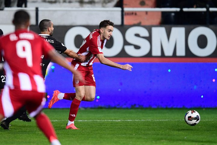 Ολυμπιακός: Με τρεις πρωταθλητές Ευρώπης και πέντε συνολικά από την ακαδημία στο χορτάρι μετά την είσοδο του Παπακανέλλου
