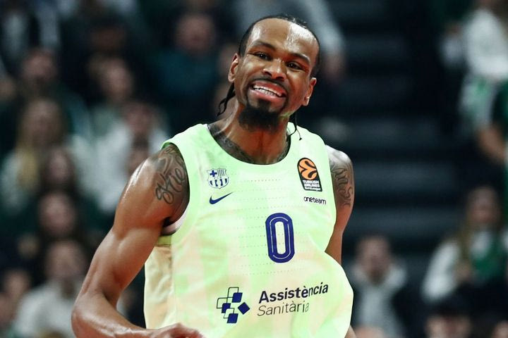 Μπαρτσελόνα – Αρμάνι Μιλάνο 74-72: Καταλανική επιβίωση με περίοδο 21 πόντων