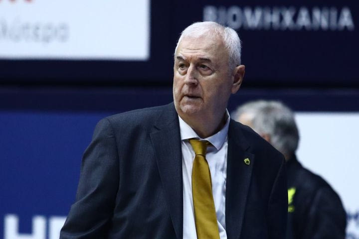 Σάκοτα: “Κάποια πράγματα στην άμυνα δεν μου αρέσουν καθόλου, χάσαμε δίκαια”