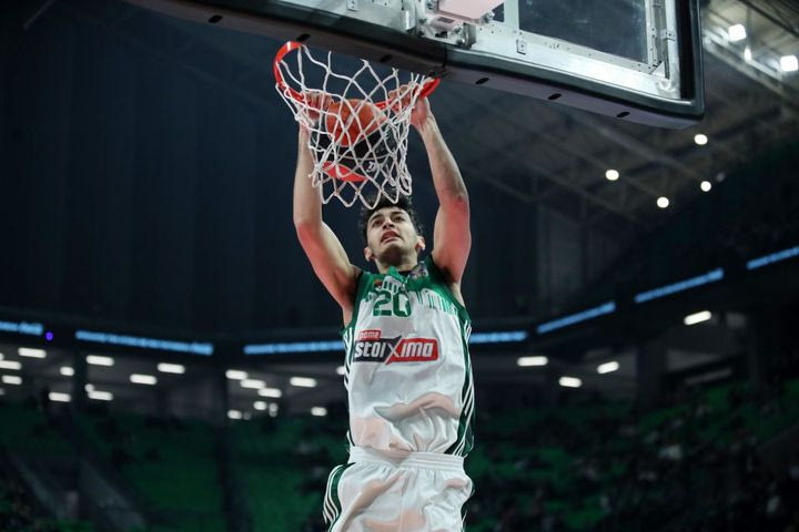 Παναθηναϊκός AKTOR – Άρης 126-74: Περίπατος για τους πράσινους, με τον Σαμοντούροβ να αρπάζει την ευκαιρία
