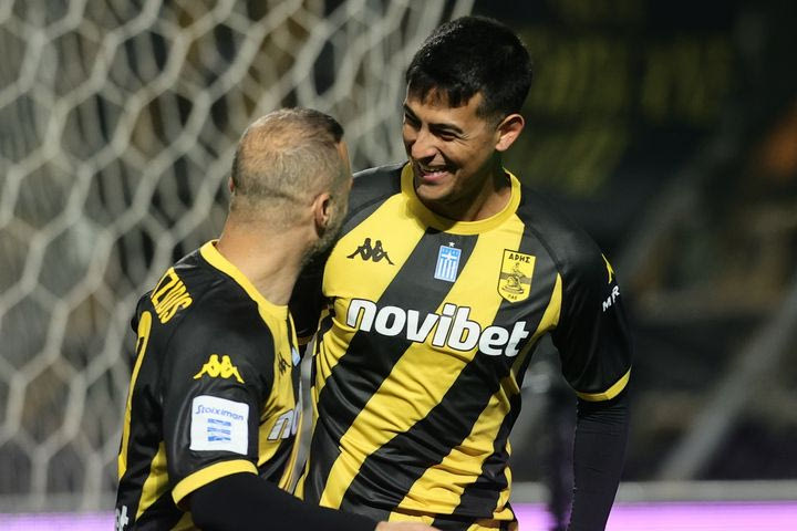 Άρης – Πανσερραϊκός 1-0: Ο Ζαμόρα ήταν η χρυσή αλλαγή του Ουζουνίδη που έδωσε τη λύση για τους κίτρινους