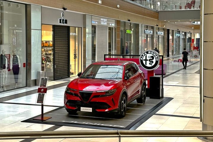 Πήγαινε στο “The Mall Athens” να δεις την ολοκαίνουργια SUV Alfa Romeo Junior από κοντά