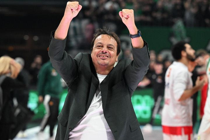 Ο Εργκίν Αταμάν όπως δεν τον έχετε ξαναδεί: Η διαχείριση της πίεσης, ο προπονητής που τον επηρέασε και απάντηση στο δίλημμα ανάμεσα σε ελληνική και τουρκική κουζίνα