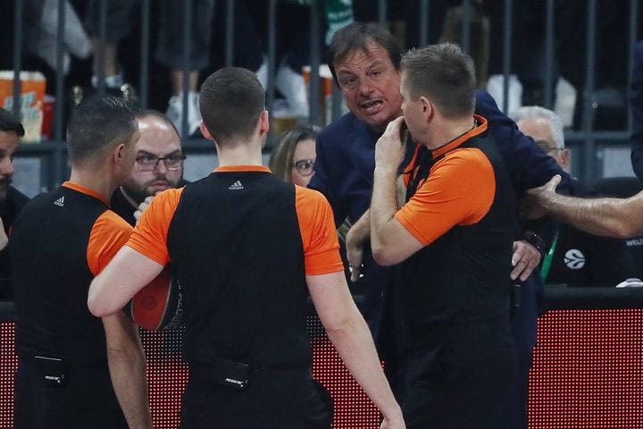 Η έωλη τεχνική ποινή στο ΟΑΚΑ