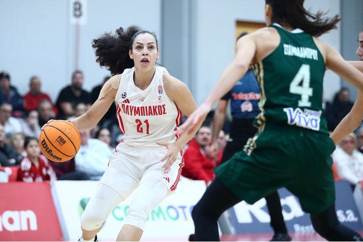 Ολυμπιακός – Παναθηναϊκός 86-66: Ερυθρόλευκο πάρτι με εκπληκτική Χριστινάκη, 4η σερί ήττα για τις πράσινες