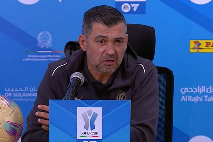 Κονσεϊσάο για το ντεμπούτο του στην Μίλαν: “Θέλω να νικήσω τον γιο μου και το ίδιο ισχύει για αυτόν”