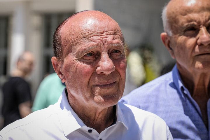ΚΑΕ ΑΕΚ για Μίμη Δομάζο: “Καλό Ταξίδι στο Αιώνιο Φως, Στρατηγέ”
