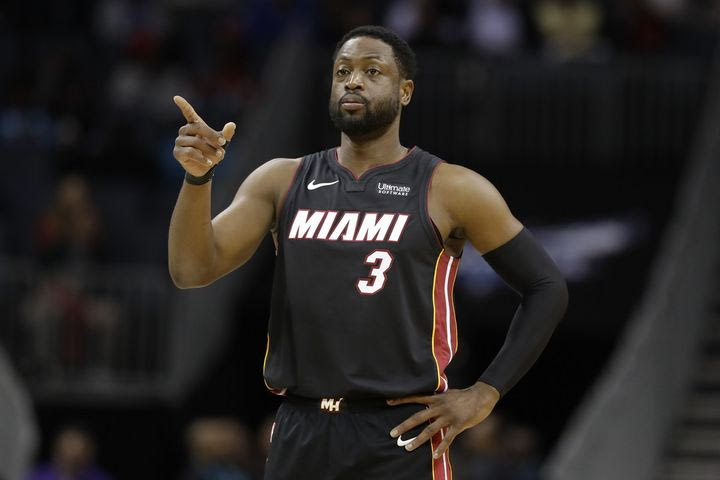 NBA: Ο Ντουέιν Γουέιντ αποκάλυψε ότι πριν από έναν χρόνο αφαίρεσε κακοήθη όγκο από το νεφρό του