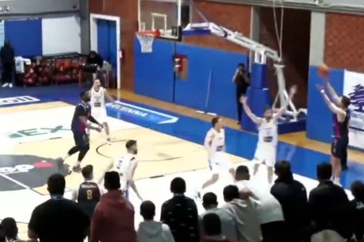 Το απίθανο φινάλε στο Σχηματάρι: Ο Σάμαρτζιτς με τρίποντο 1.5″ πριν το τέλος έδινε τη νίκη στον Ερμή, ο ΜακΓκλιν με buzzer-beater την χάρισε στα Τρίκαλα