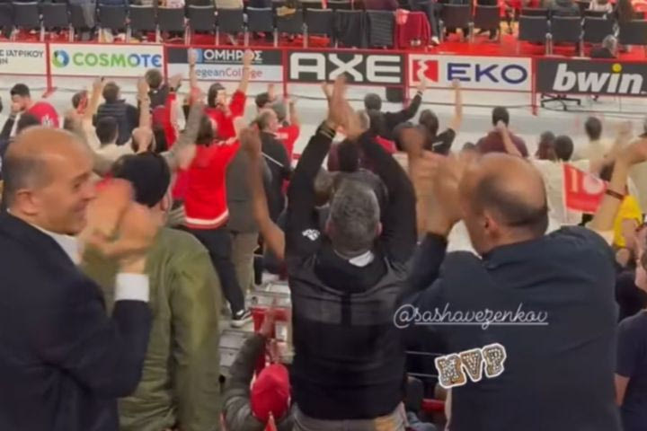 Οι πανηγυρισμοί των Αγγελόπουλων για τον MVP Βεζένκοβ: Το story του Πρίντεζη από τα επίσημα του ΣΕΦ