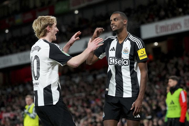 Άρσεναλ – Νιούκαστλ 0-2: Χωρίς φρένα οι “καρακάξες”, άλωσαν το Έμιρεϊτς και έβαλαν πλώρη για τελικό