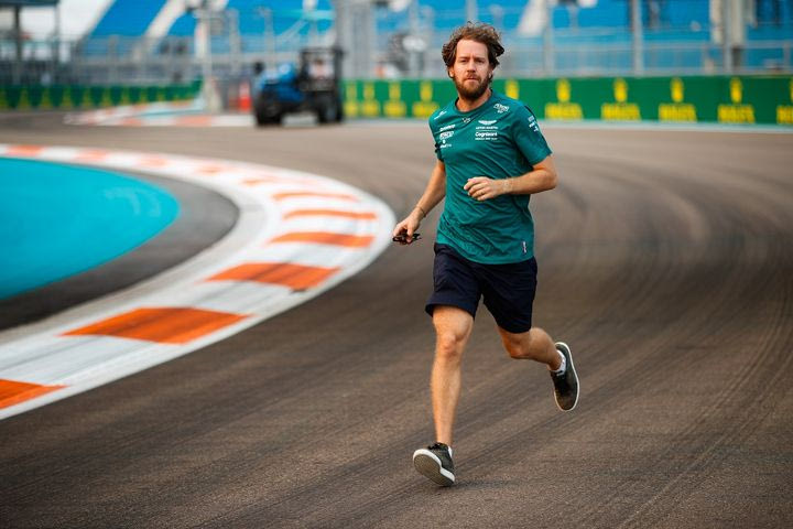 Πώς γυμνάζονται οι οδηγοί της F1 το χειμώνα και πώς προετοιμάζονται για τη νέα σεζόν