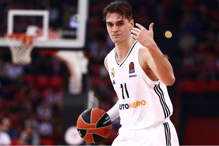Ρεάλ: Τιμωρία ενός αγώνα στον Χεζόνια από τη EuroLeague για την αποβολή του και το ξέσπασμά του στο ματς με τη Μονακό