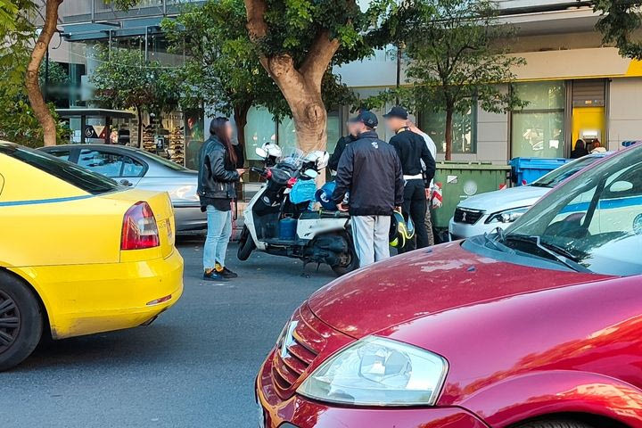 Ασυνείδητοι οδηγοί στις γιορτές: Πόσοι πέρασαν με κόκκινο, ποιοι έτρεχαν με υπερβολική ταχύτητα