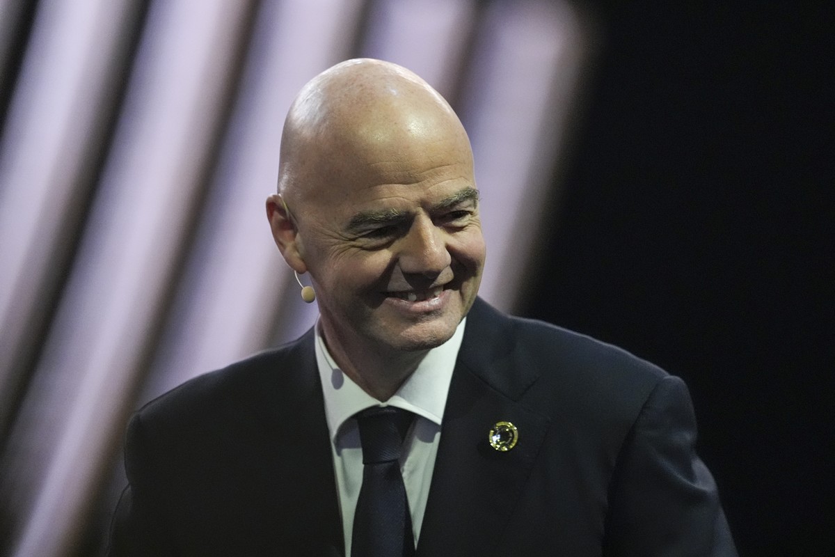 Η FIFA διαψεύδει οποιαδήποτε επικοινωνία του Ινφαντίνο με τον Πρόεδρο των ΗΠΑ, χαρακτηρίζοντας τις φήμες ως καθαρή μυθοπλασία                                          Η FIFA διαψεύδει οποιαδήποτε επικοινωνία του Ινφαντίνο με τον Πρόεδρο των ΗΠΑ, χαρακτηρίζοντας τις φήμες ως καθαρή μυθοπλασία