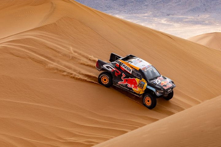 Σε θρίλερ εξελίσσεται η μάχη του Ντακάρ, στα 21” έπεσε η διαφορά Λάτεγκαν-Αλ Ραζί στην κορυφή